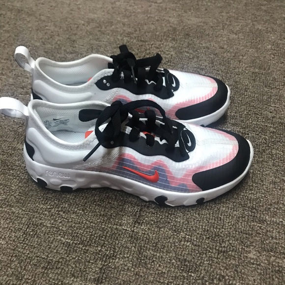 nike youth renew lucent